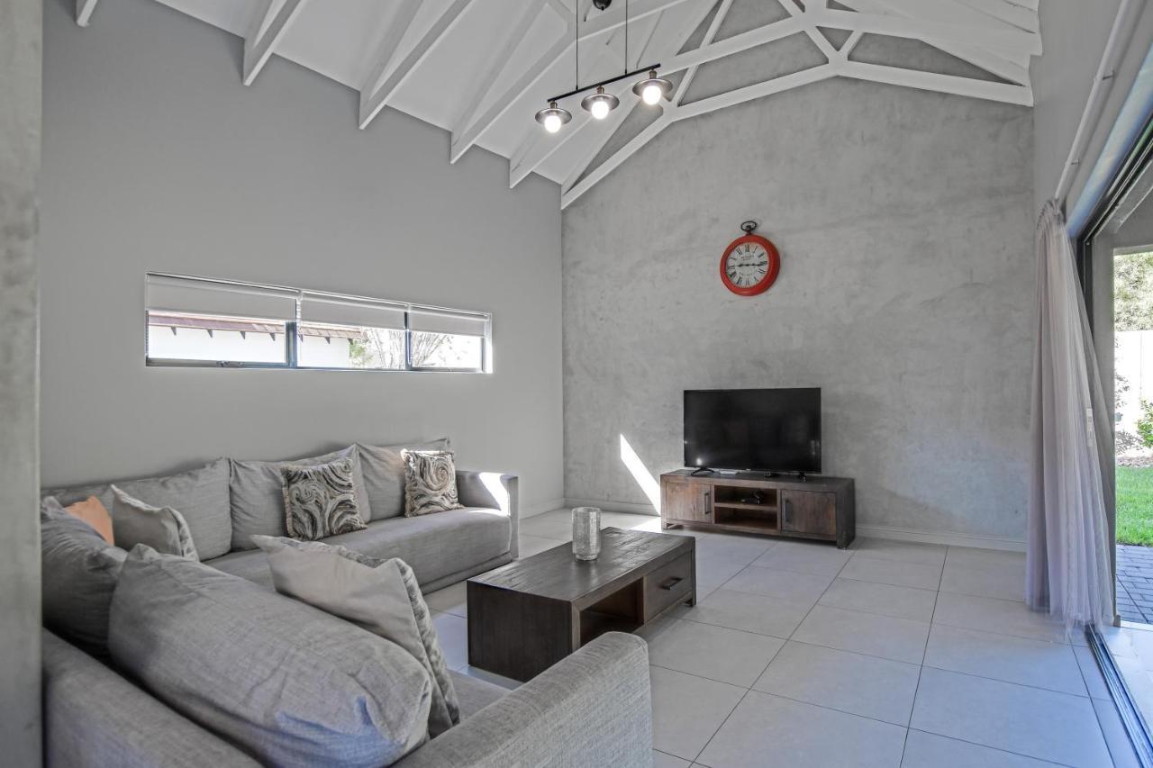 House Lezan Apartamento Hartbeespoort Exterior foto
